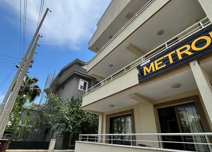 Metropolitan מלון דירות מרמריס