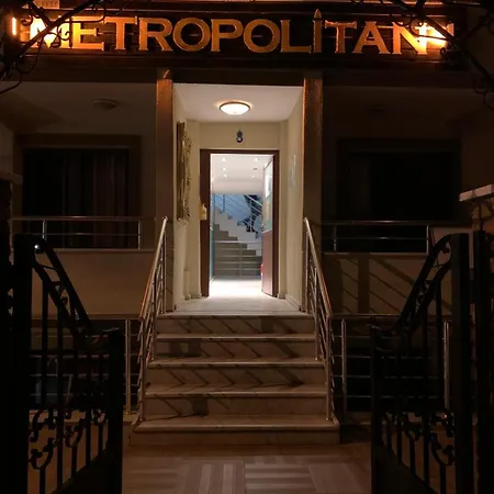 Metropolitan Aparthotel *