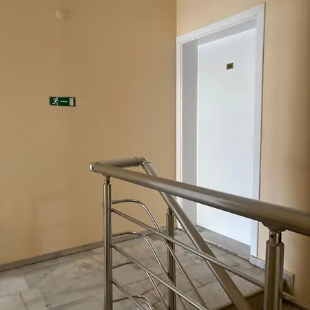 Hotel de apartamente Metropolitan