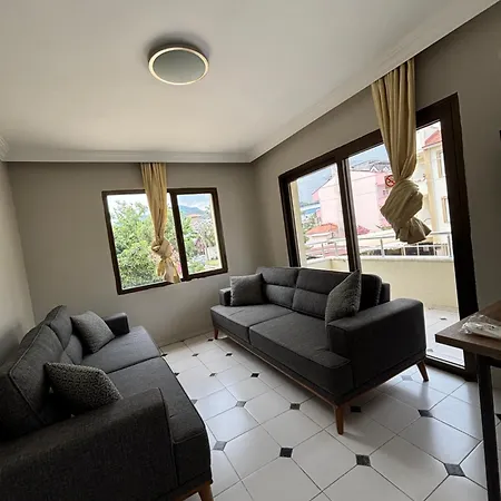 Metropolitan Aparthotel *